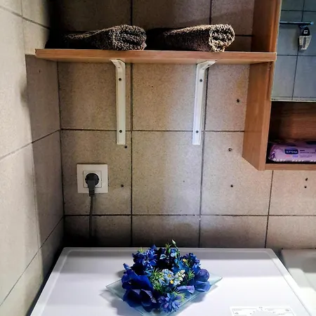 Yard Of Panos Feriehus Nea Triglia